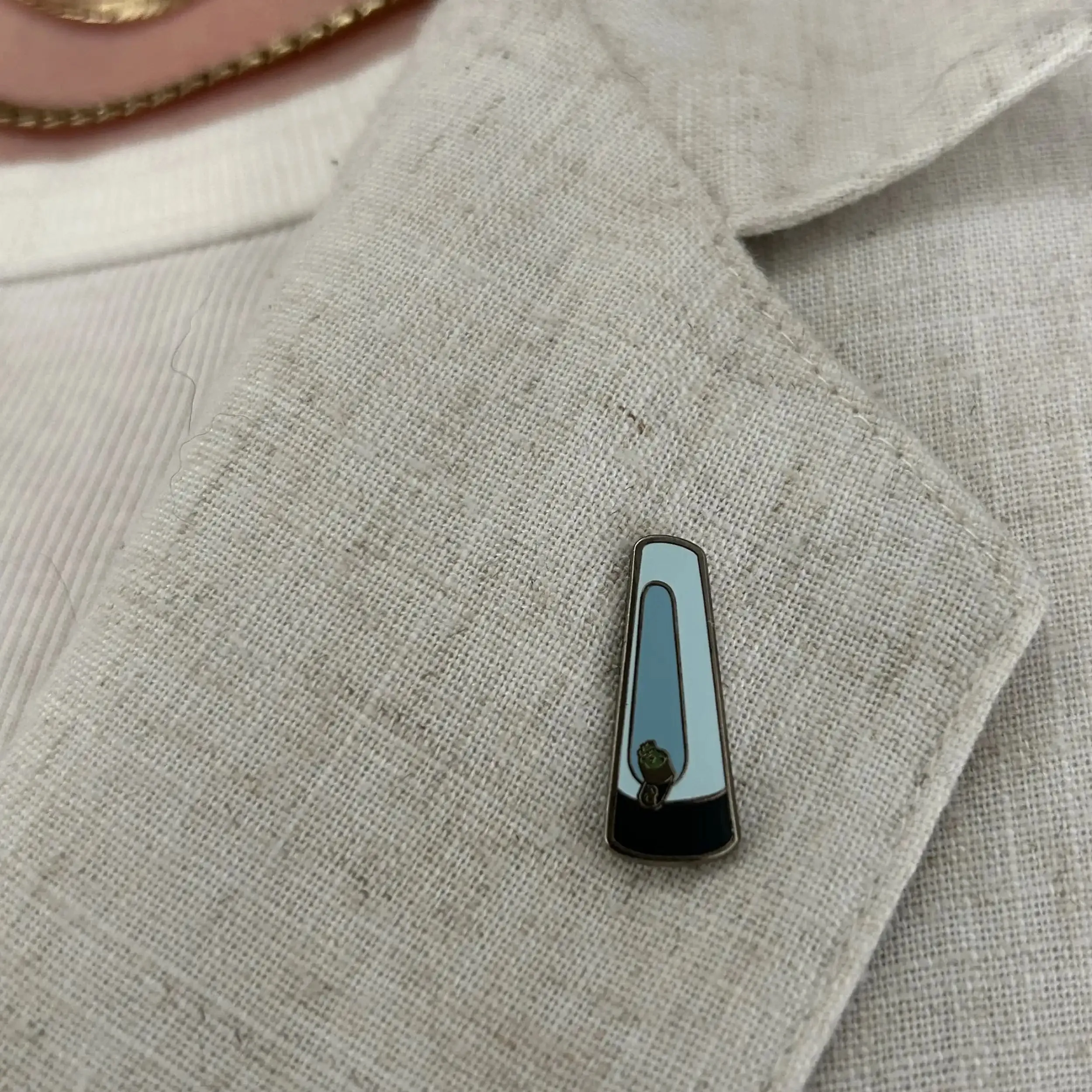 Bong - Enamel Pin