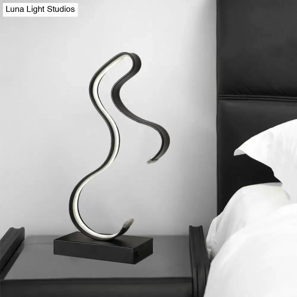 Contemporary LED Horsey Table Lamp in Black/Gold Metal with Stylish Rectangle Pedestal