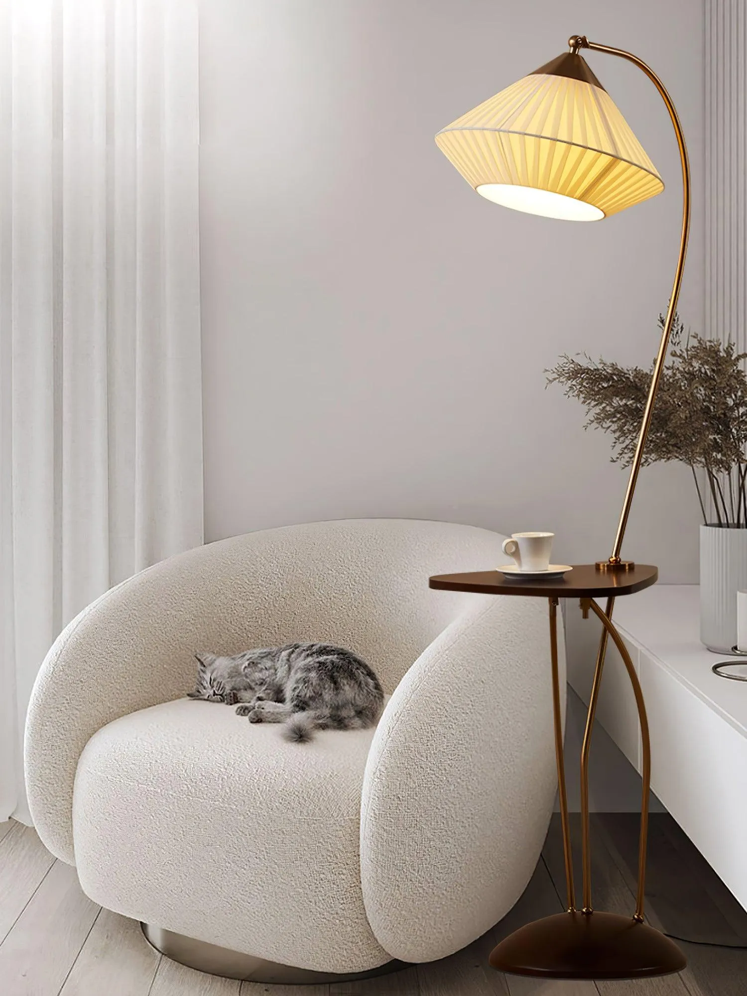 Curve With Table Floor Lamp