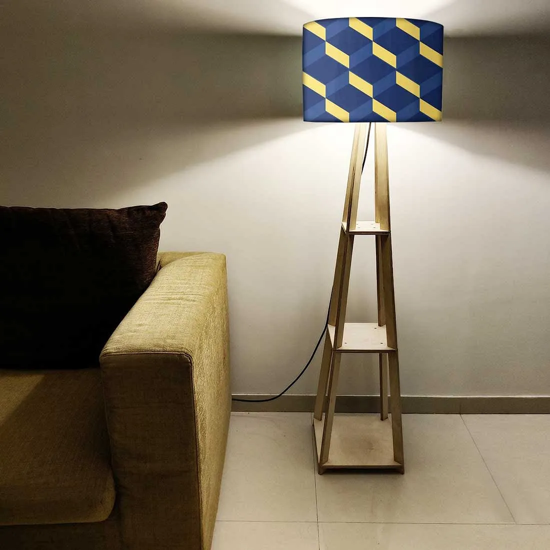 Large Wooden Floor Lamp - Hexa Pattern