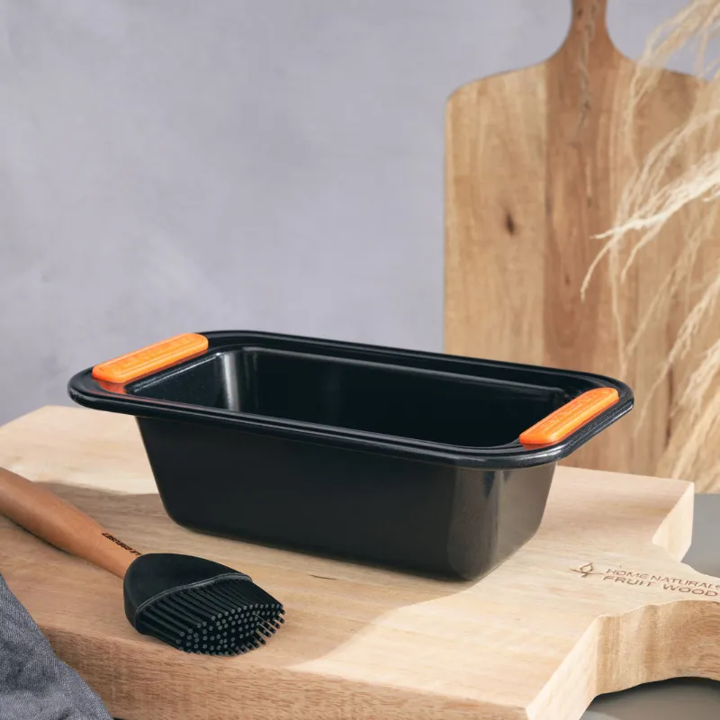 Le Creuset Baking Loaf Tin 1lb