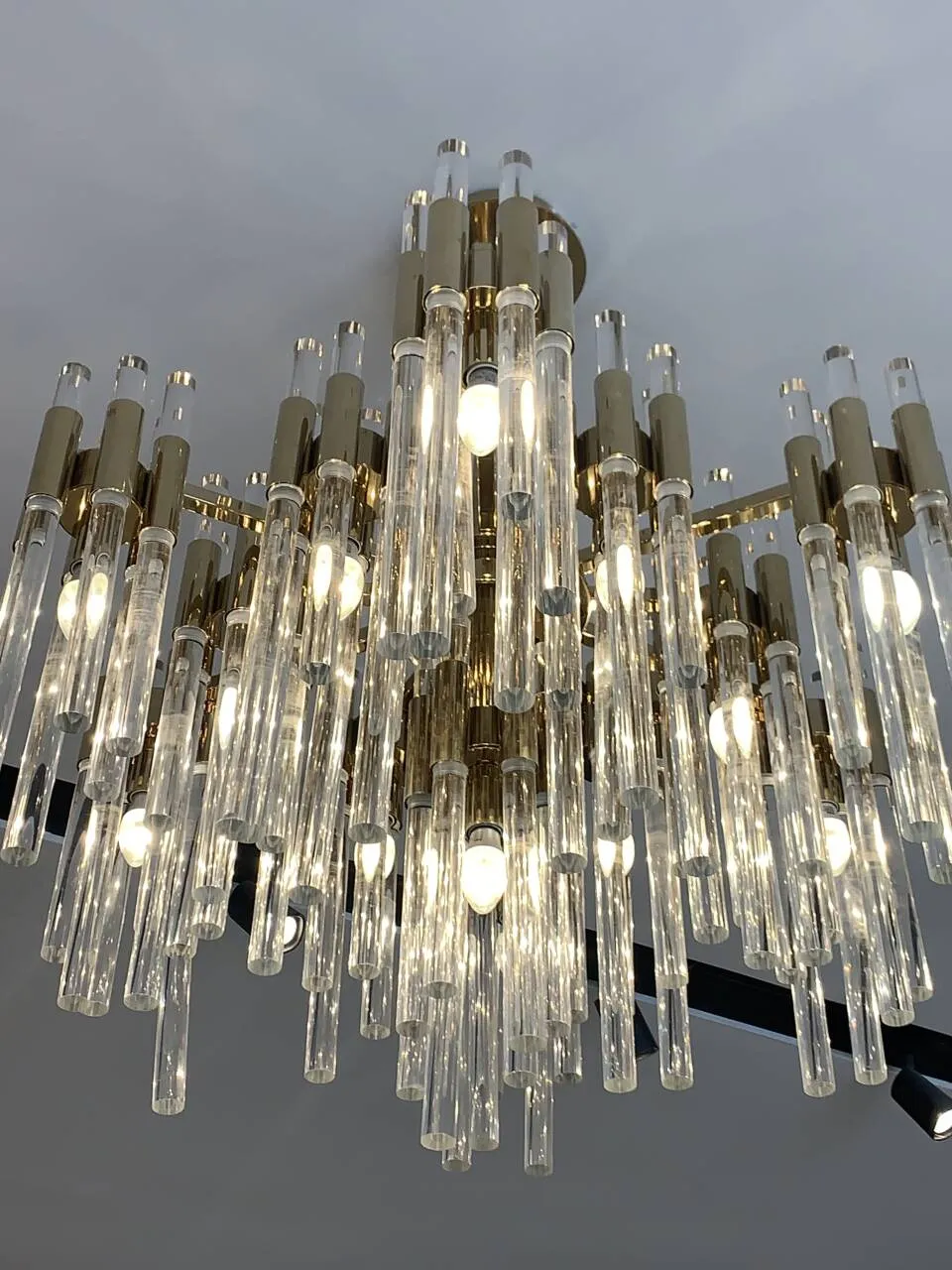 Modern Luxury Tiered Glass Cylinders Chandelier for Living Room/Bedroom/Dining Room/Bathroom