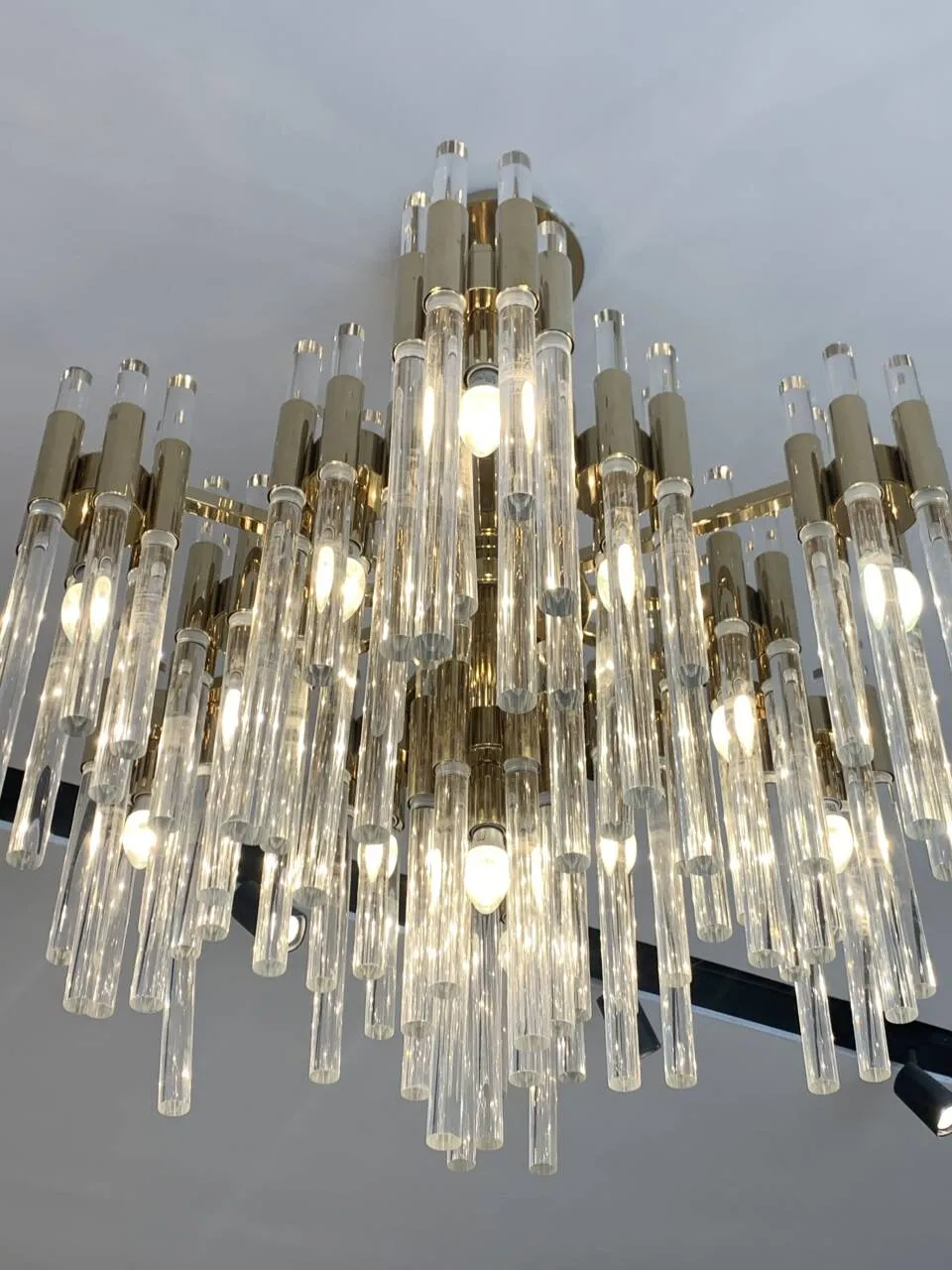 Modern Luxury Tiered Glass Cylinders Chandelier for Living Room/Bedroom/Dining Room/Bathroom