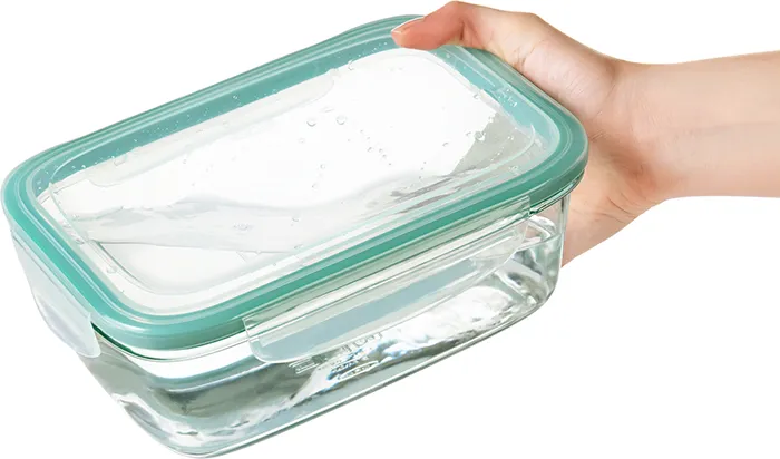 OXO Good Grips 8 Cup Smart Seal Glass Rectangle Container