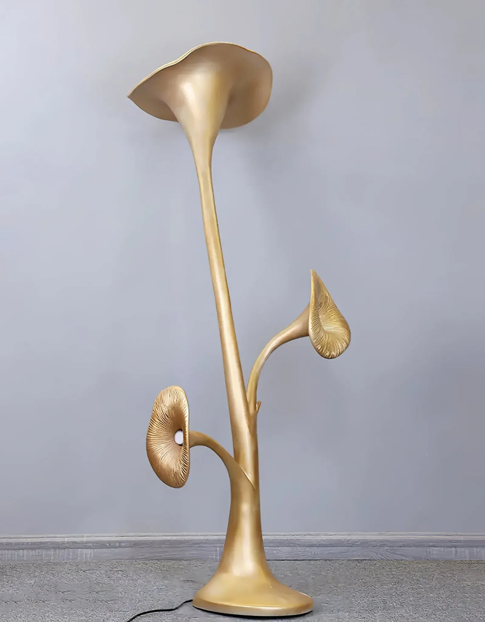 Petunia Sculpture Floor Lamp