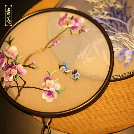 Suzhou Embroidery Silk Handmade Embroidery Hangzhou Folding Fan 0231